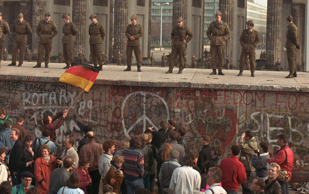 CEDICE conmemora los 34 años de la caída del muro de Berlín con debates